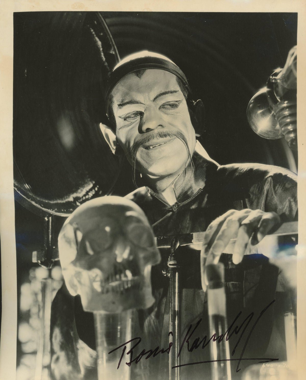 Frankenstein's Boris Karloff signed photo. GFA Authenticated