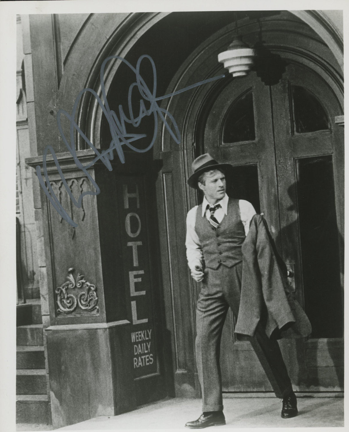 Robert Redford signed movie photo. GFA Authenticated