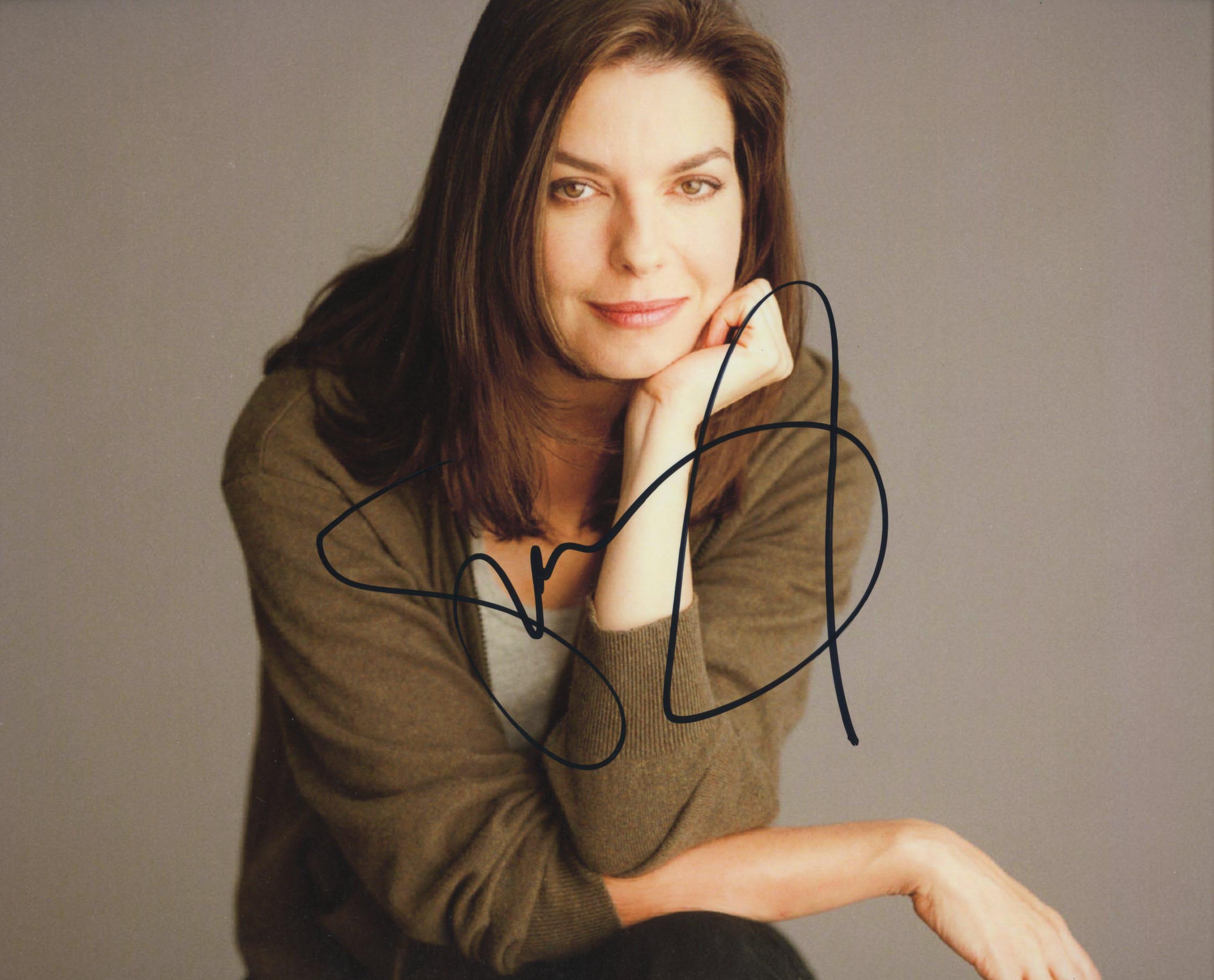 CSI Sela Ward signed photo